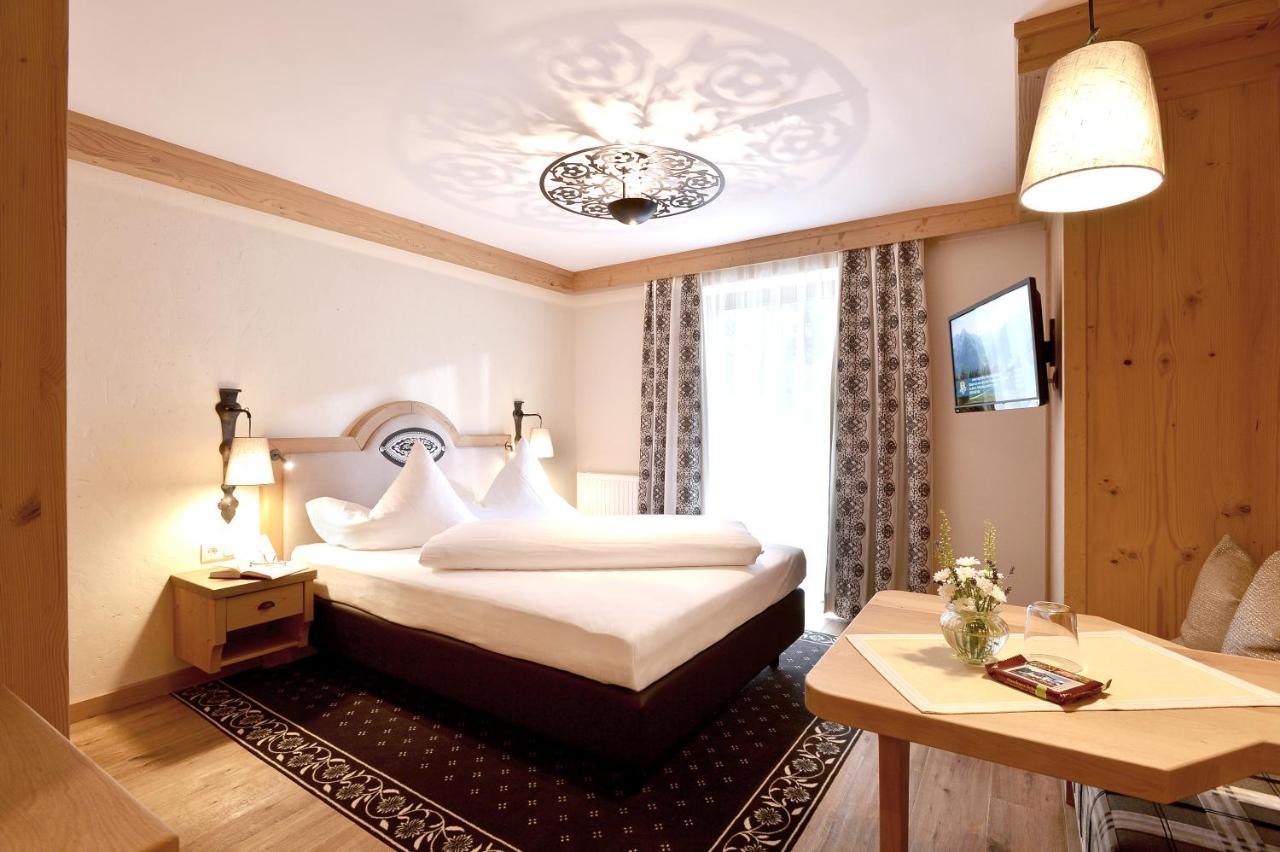 Single Room,1588405979:JPEG