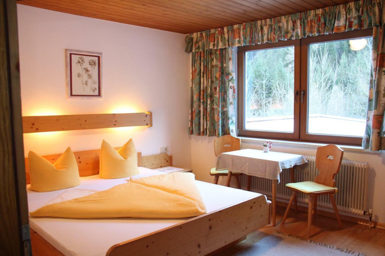 Double Room,862294685:JPEG