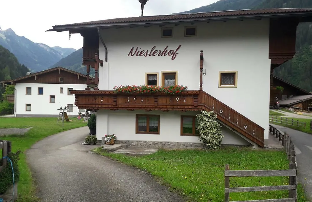 Nieslerhof-1
