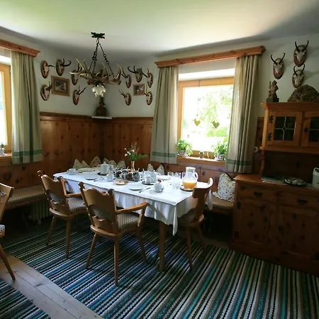 Haus Waidmannsheil-3